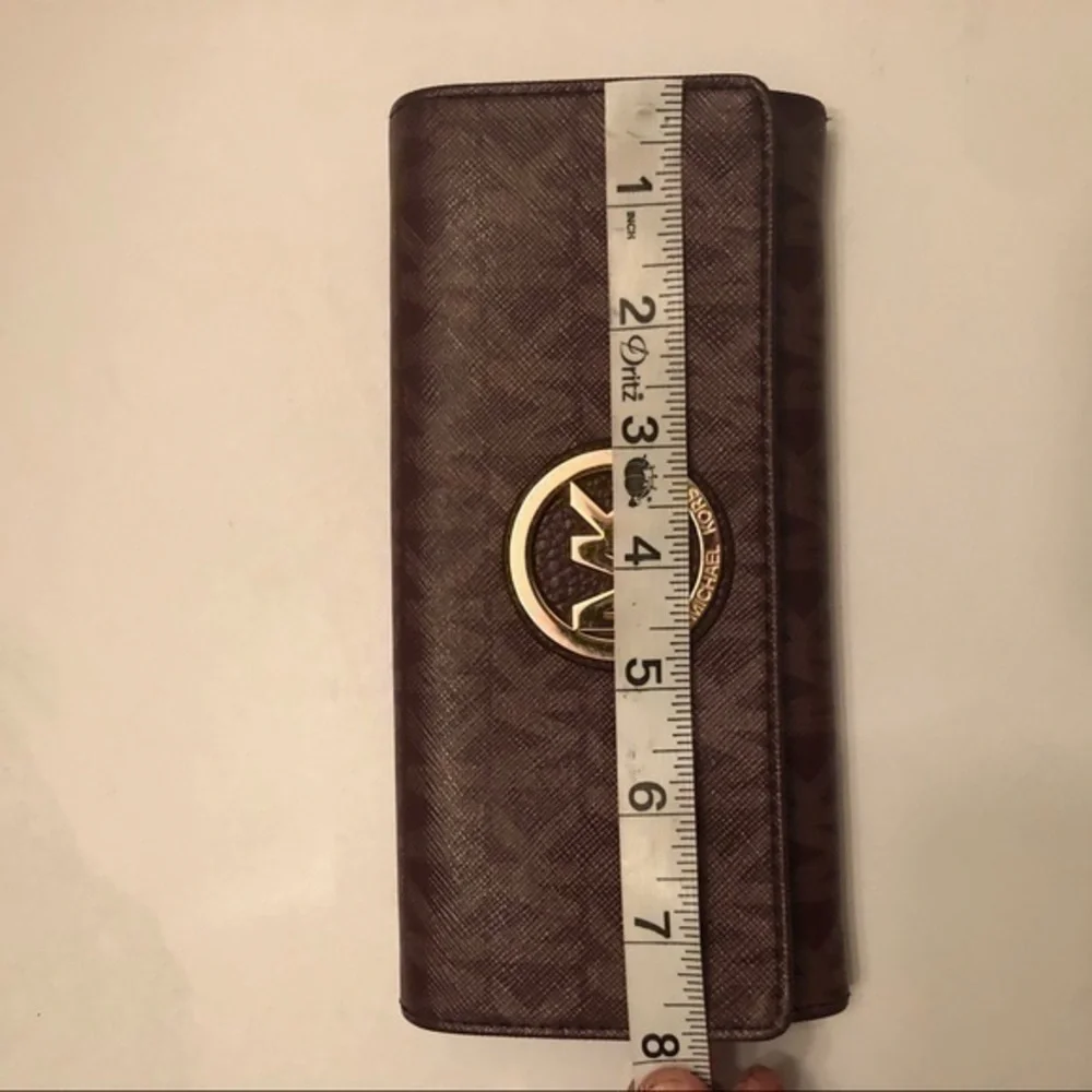 Michael kors burgundy red wallet logo